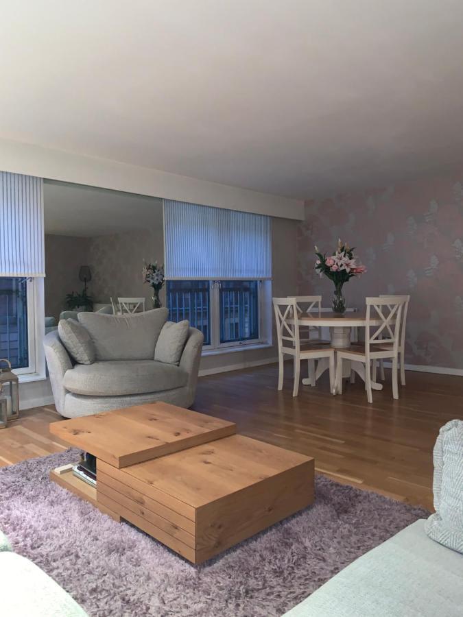 Merchant City Luxury 2 Bedroom Apartment With Secure Parking Available On Request 글라스고 외부 사진